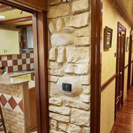 La Casa De La Biblioteca Appartement
